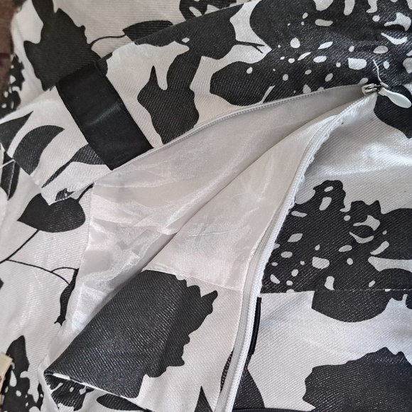 Moa Collection Women's Floral Print A-Line Midi Skirt Size Large NWOT - Picture 4 of 6